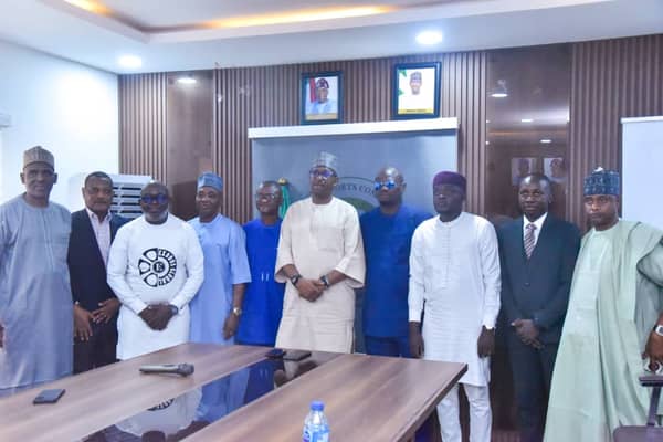 african-agents-shehu-dikko