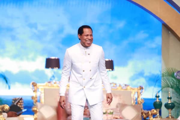 pastor-chris-oyakhilome-