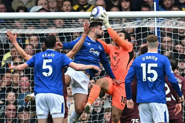 FBL-ENG-PR-EVERTON-MAN CITY