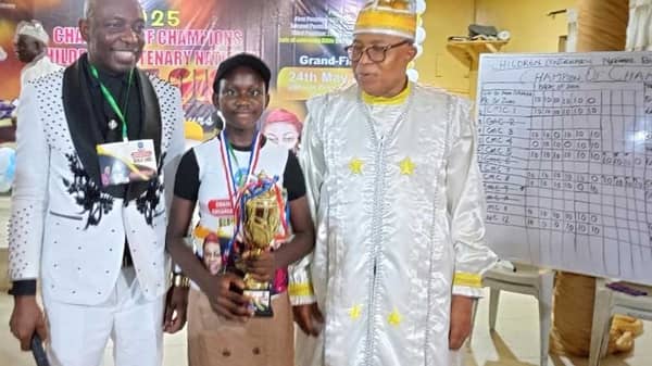 Dr.-Emeka-Agwu-with-first-position-(1)