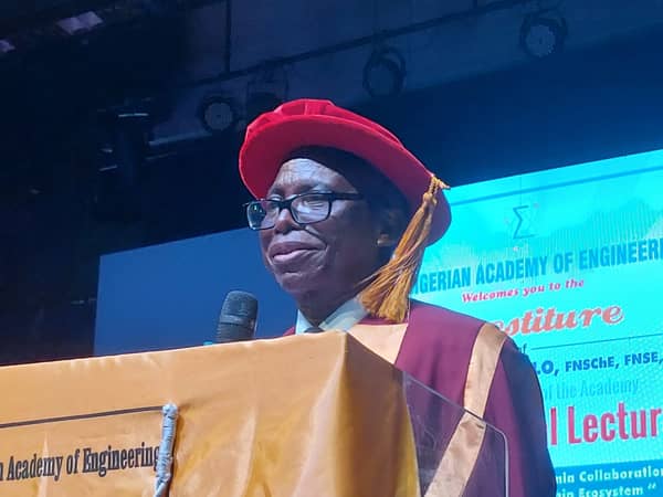 Rahamon-Bello-at-his-investiture_143346-scaled