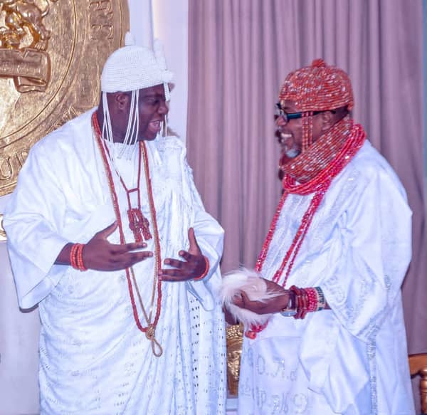 From left, Ooni of Ife, Oba Adeyeye Ogunwusi and Ovie of Idjerhe Kingdom, King Monday Obukohwo Whiskey.