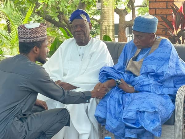 Page 38 Photo 21-08-25