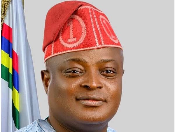 Dr. Mudasiru Obasa 2