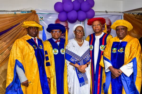 WhatsApDirector of Programme, Lolu Ojo; President, Lere Baale; wife of the late Ifeanyi Atueyi, Joan Atueyi; Founder and Pioneer President, Julius Adelusi-Adeluyi; and Vice President, Ahmed Yakasai, during the valedictory session organised by the Nigeria Academy of Pharmacy in Lagos.p Image 2025-09-09 at 8.52.17 PM
