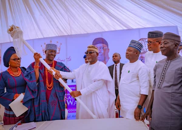 Aiyedatiwa presents staff of office to new Olu-Oke of Oke-Igbo