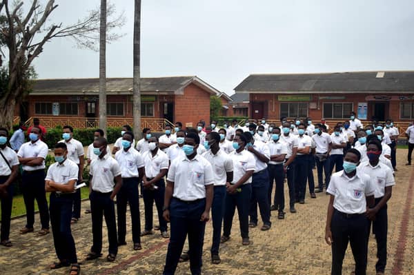 Trinity Int;l College