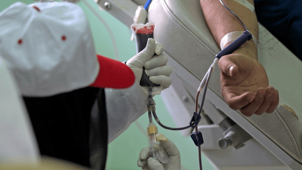 [FILES] Blood Donor (Photo by Mohammed HUWAIS AFP)