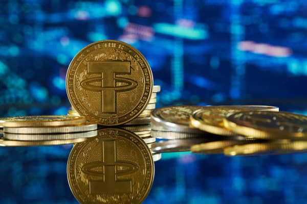 Tether-istockphoto-2171382753-612×612