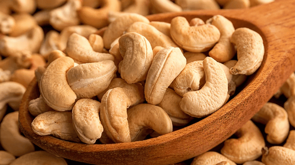 Cashew-Nuts