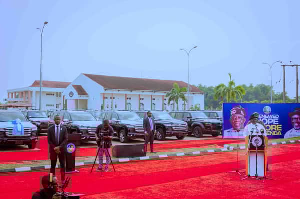 Oborevwori gifts Delta monarchs 65 SUVs