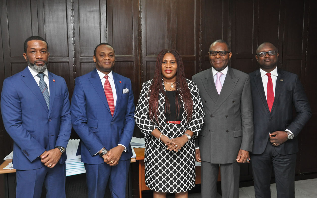 United Capital Asset Management Ltd holds successful signing ceremony in Lagos for its two new Mutual Funds: The United Capital Nigerian Eurobond Fund and the United Capital Wealth for Women Fund. L-R Ikechukwu Omeruah, Head, Capital Market I, United Capital (Joint Issuing House); Jude Chiemeka, CEO, United Capital Asset Management; Oluwatoyin Sanni, Group CEO, United Capital Plc; Alex Osunde, Managing Director, Sewa Capital (Lead Issuing House); and Bunmi Arowosafe, Head, Custody Services, First City Monument Bank (Custodian)