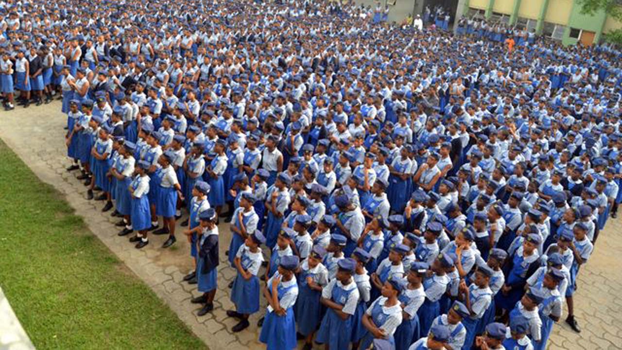 Далибан. Куин колледж. School Assembly. Queens College. Unity School.