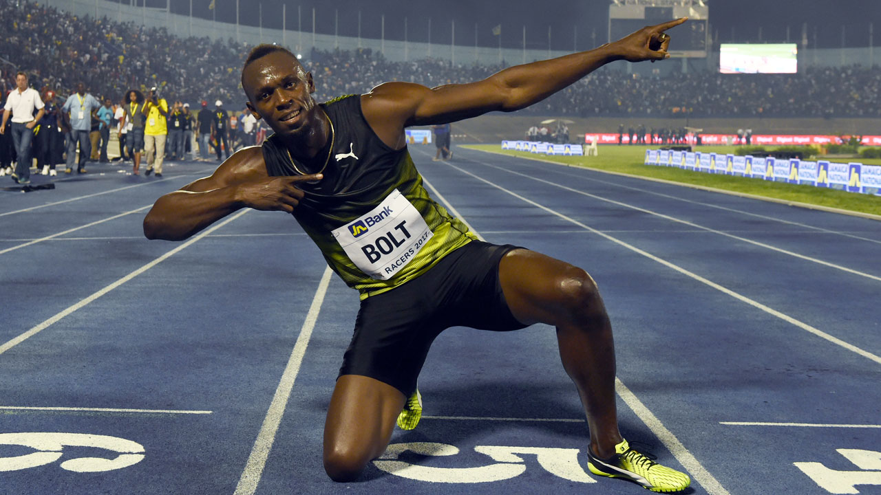Bolt fires to 100m victory in Ostrava