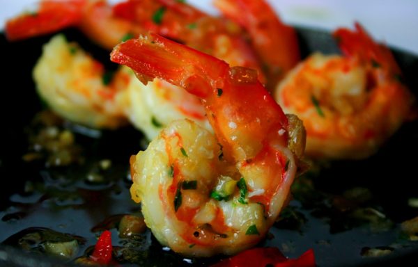 Recipe: Mouth-Watering Spanish Chilli Garlic Prawns | The Guardian ...