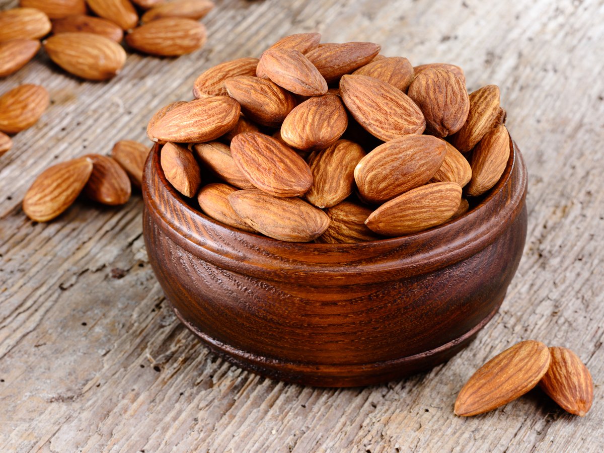 how snacking on nuts seeds halves risk of premature death