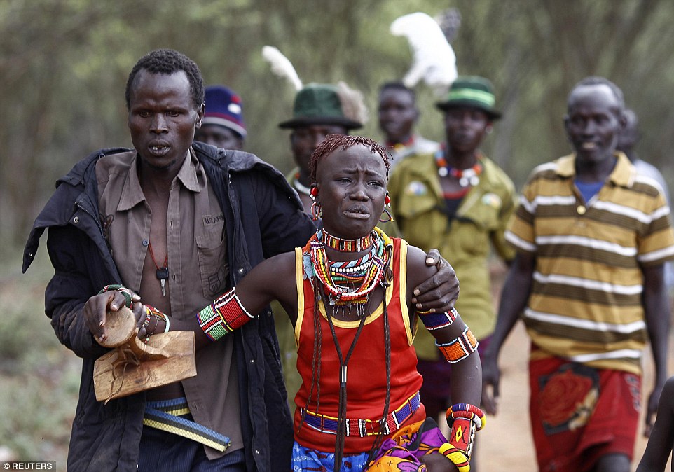 RÃ©sultat de recherche d'images pour "The Wife-Stealing Ceremony In South Sudanâs Latuka Tribe"