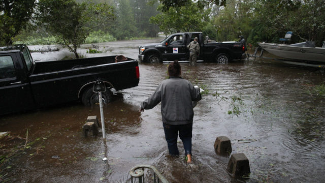 Residents of hurricane-hit US town start to pick up the pieces | The ...