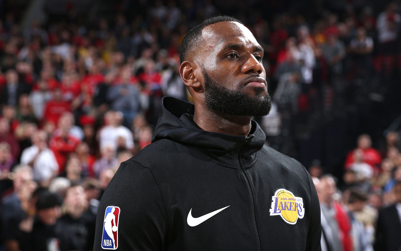 LeBron James Honors Nipsey Hussle at Lakers Game