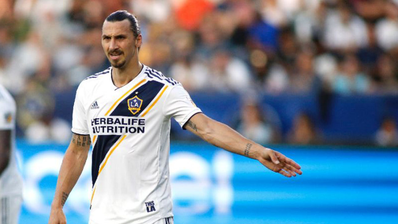 Ibra extends LA Galaxy stay for 2019 season