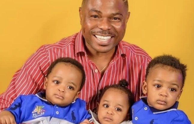 Yinka Ayefele and the triplets