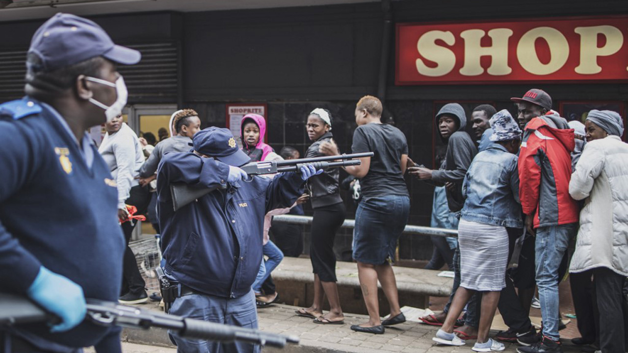 000 1Q87YA South African police fire rubber bullets at shoppers during lockdownWorld — The Guardian Nigeria News – Nigeria and World News
