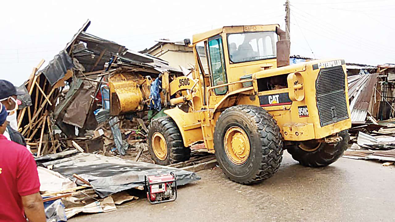 Bayelsa government begins demolition of illegal structures ...