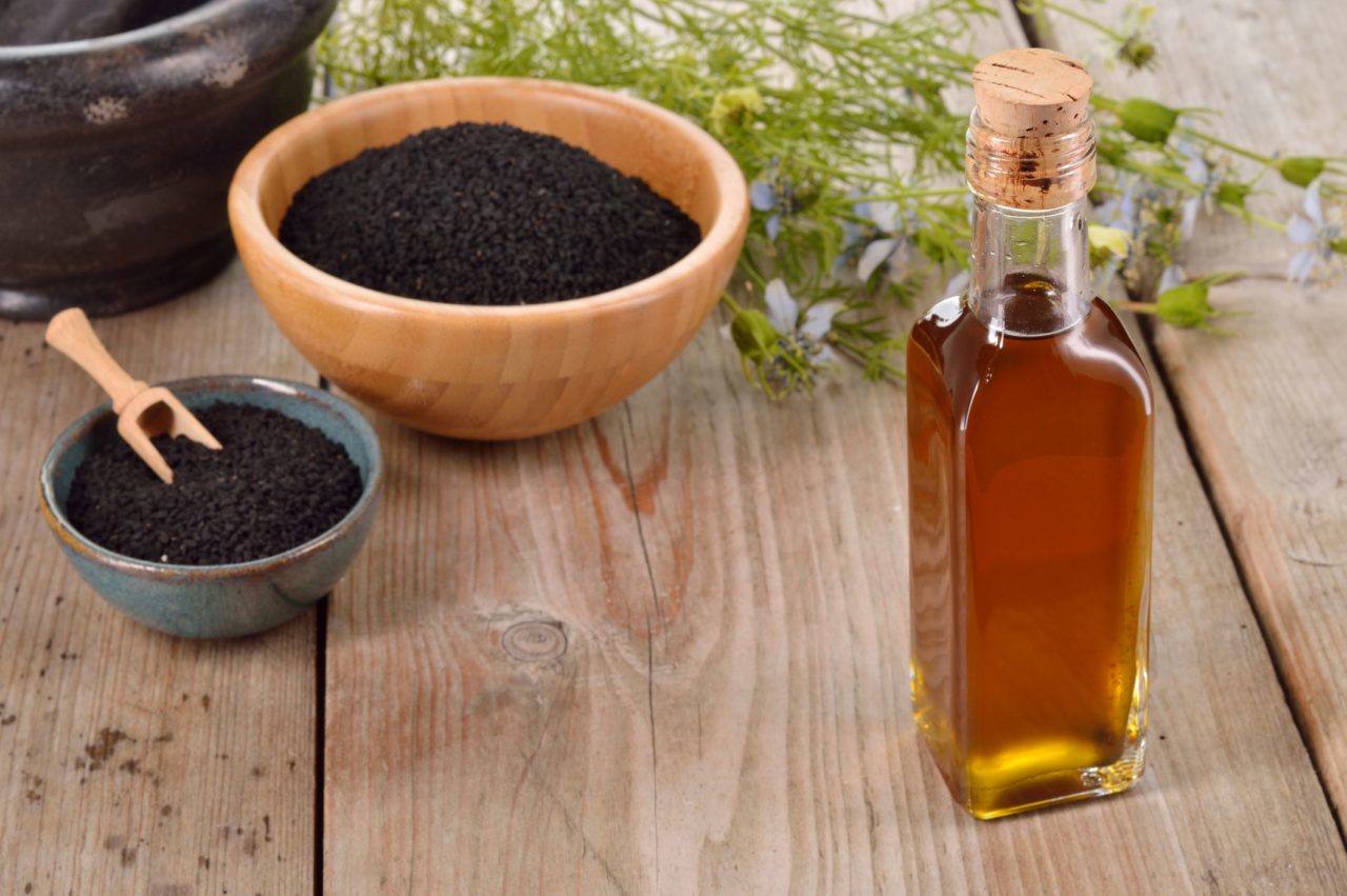 5 Amazing Health Benefits And Uses Of Black Seed Oil