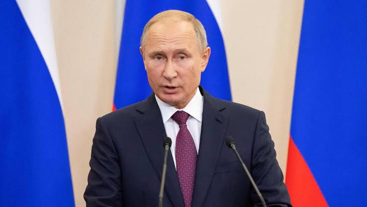 Putin says Belarus facing 'unprecedented external pressure' — World ...