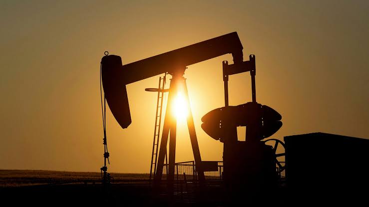 US oil slips below $15 a barrel on storage worriesWorld — The ...