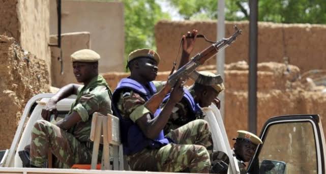 8 jihadists killed in Ivorian-Burkinabe operation | The Guardian ...