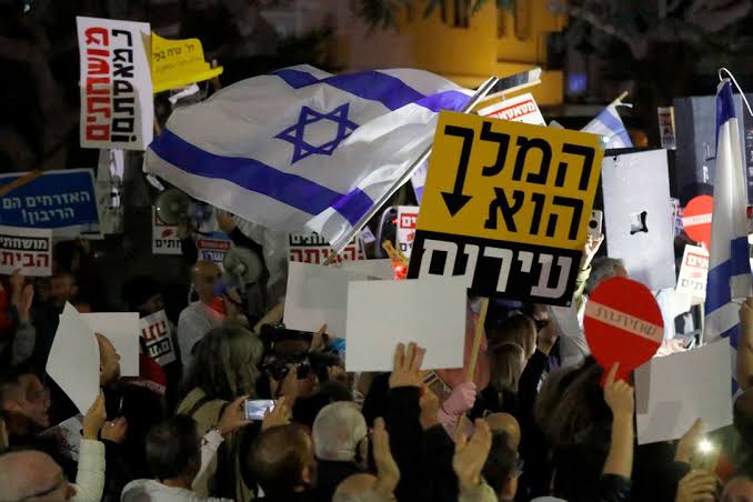 Growing Israel protest movement calls for Netanyahu to go | The ...