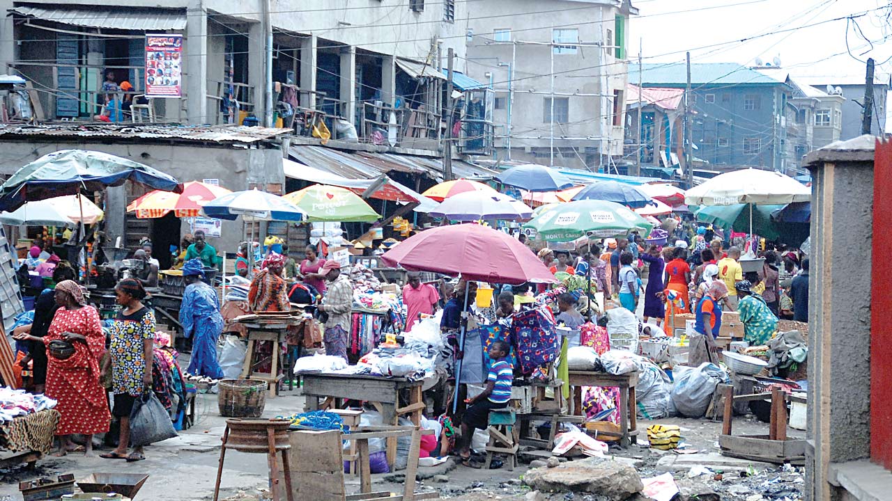 nigerians-priced-out-of-food-market-in-xmas-mood-the-guardian-nigeria