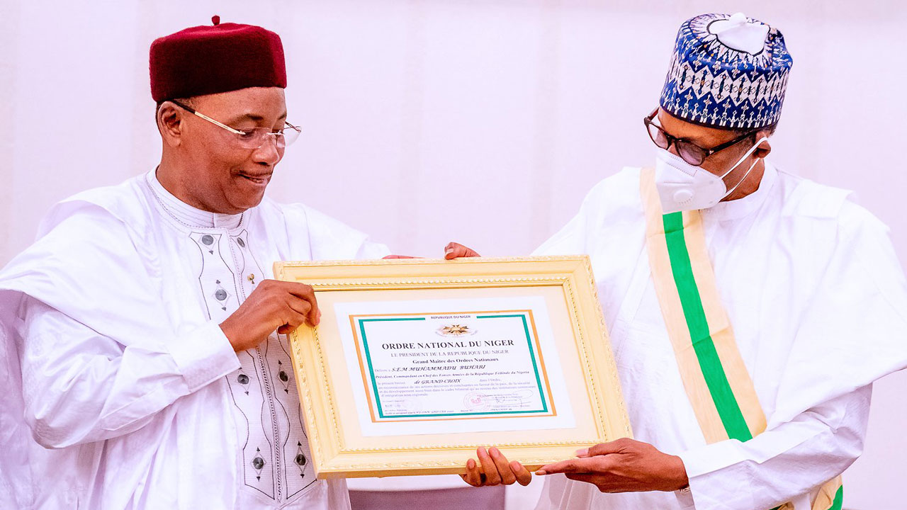 national-honours-award-full-list-as-buhari-confers-honour-on-440