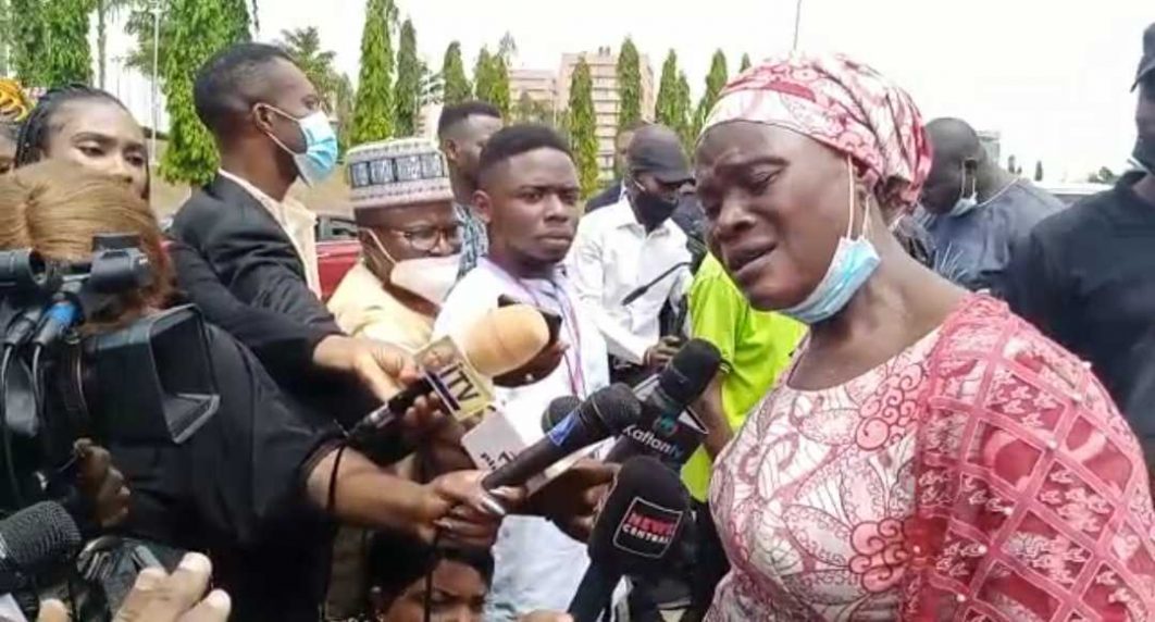 Parents of abducted Kaduna students protest at National Assembly | The ...