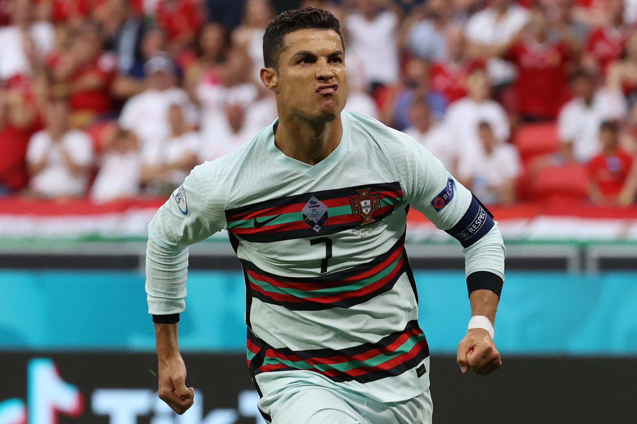 Ronaldo euro. Криштиану Роналду Португалия 2020. Криштиану Роналду Португалия 2022. Криштиану Роналду Португалия евро. Криштиану Роналду евро 2020.