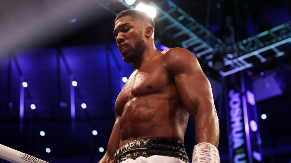 Anthony Joshua accepts terms to fight Tyson Fury