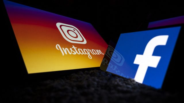 Facebook, Instagram and WhatsApp start to return online