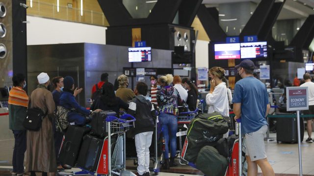 Portugal eases Covid travel curbs for jabbed EU arrivals