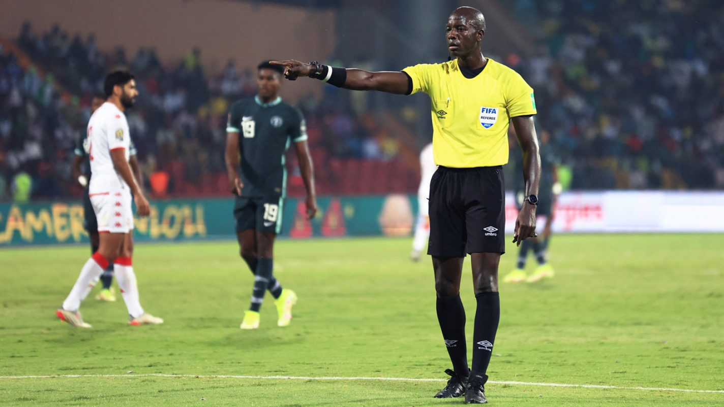 Last minute penalty gifts Senegal 1-0 win in lacklustre opener against  Zimbabwe