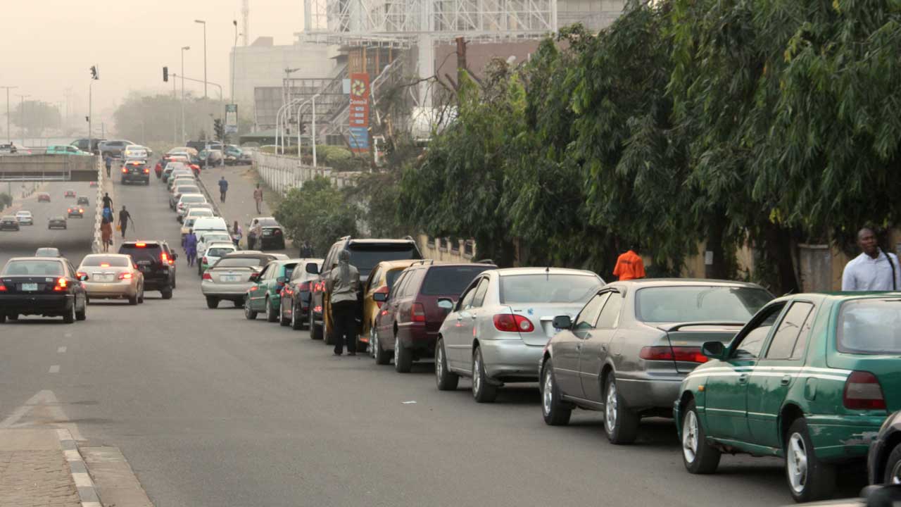 Fuel scarcity bites harder in Abuja as filling stations run out of stock |  The Guardian Nigeria News - Nigeria and World News — Nigeria — The Guardian  Nigeria News – Nigeria and World News