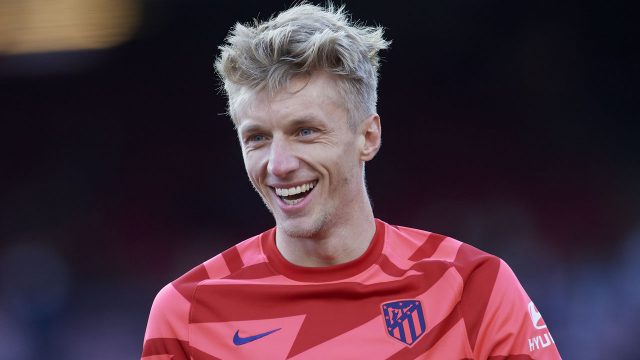 Wass injury blow for Atletico on debut