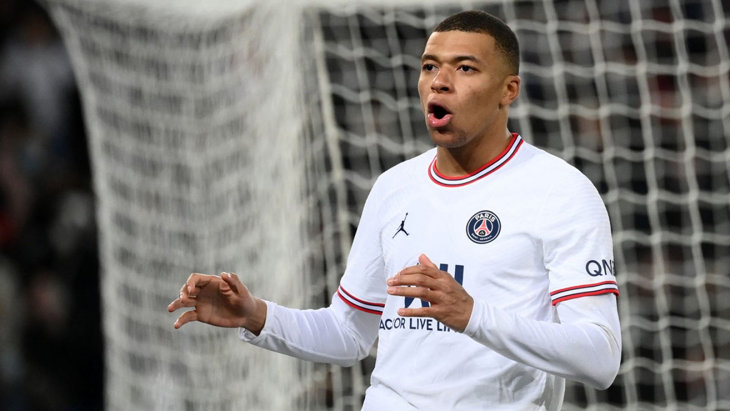 PSG star Mbappe faces calf injury