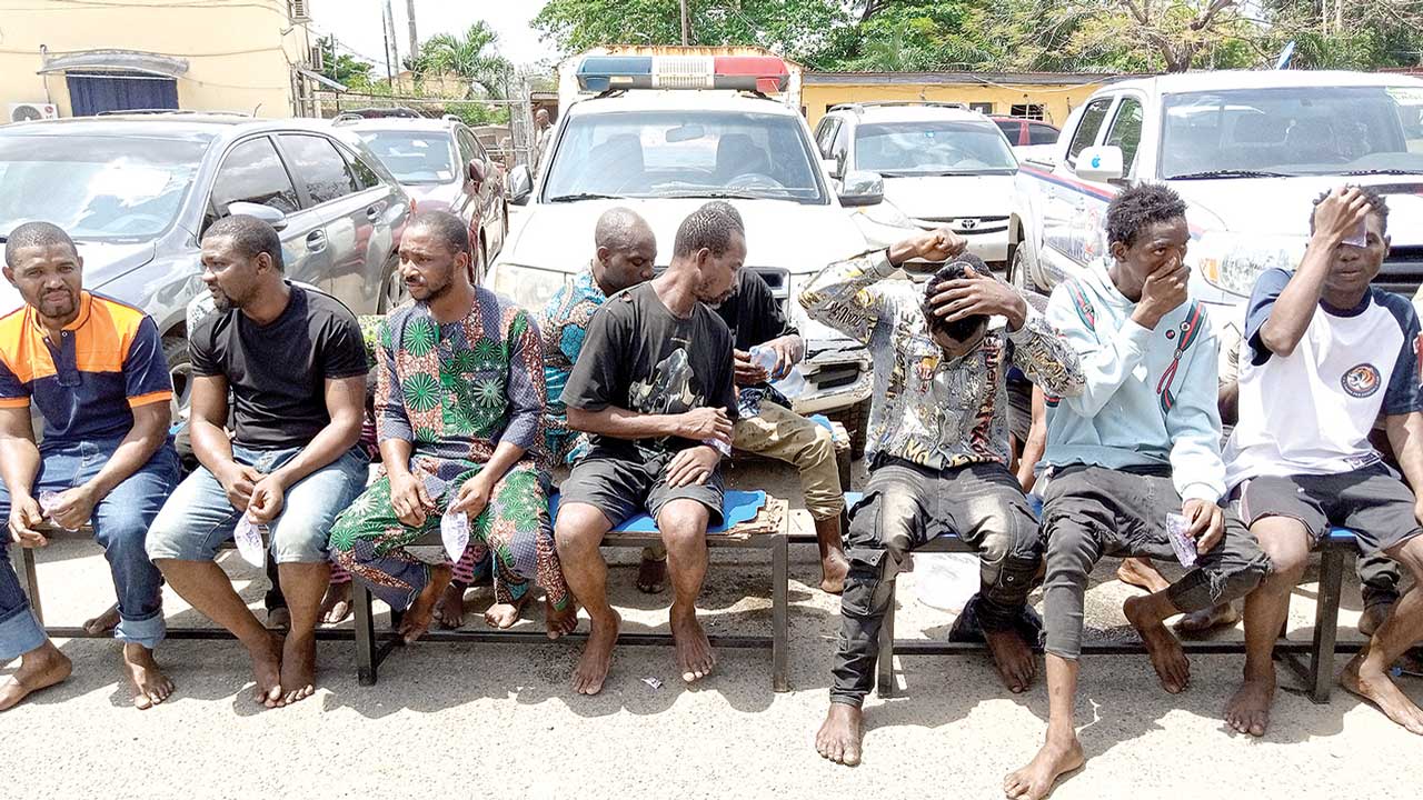 Lagos Police Arrest 32 Kidnappers, Killers, Recover 30 Live Ammunition ...