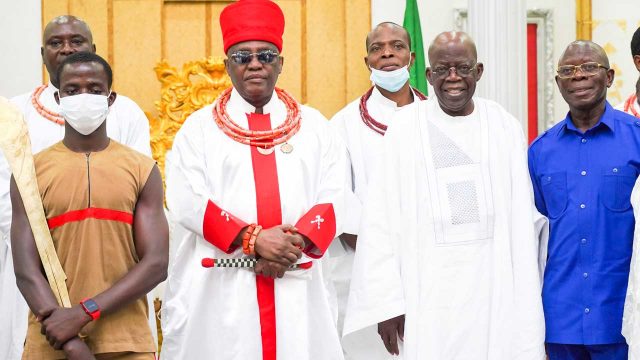 Oshiomhole, Ize-Iyamu, others join Tinubu’s visit to Benin monarch ...