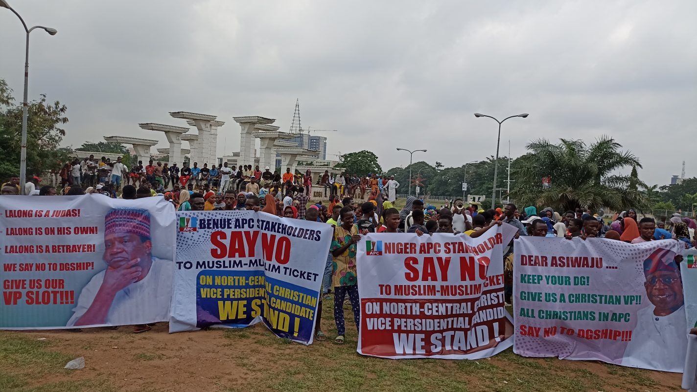 Northern APC stakeholders protest, reject Lalong as campaign DG — Politics  — The Guardian Nigeria News – Nigeria and World News