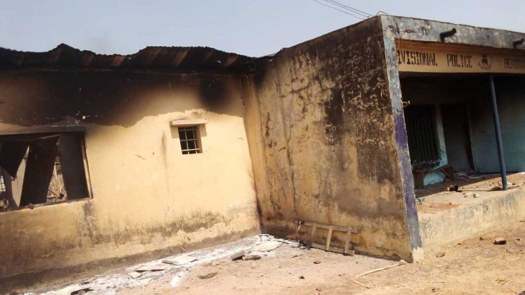 Niger Police arrest 19 suspects over burning of station | The Guardian ...