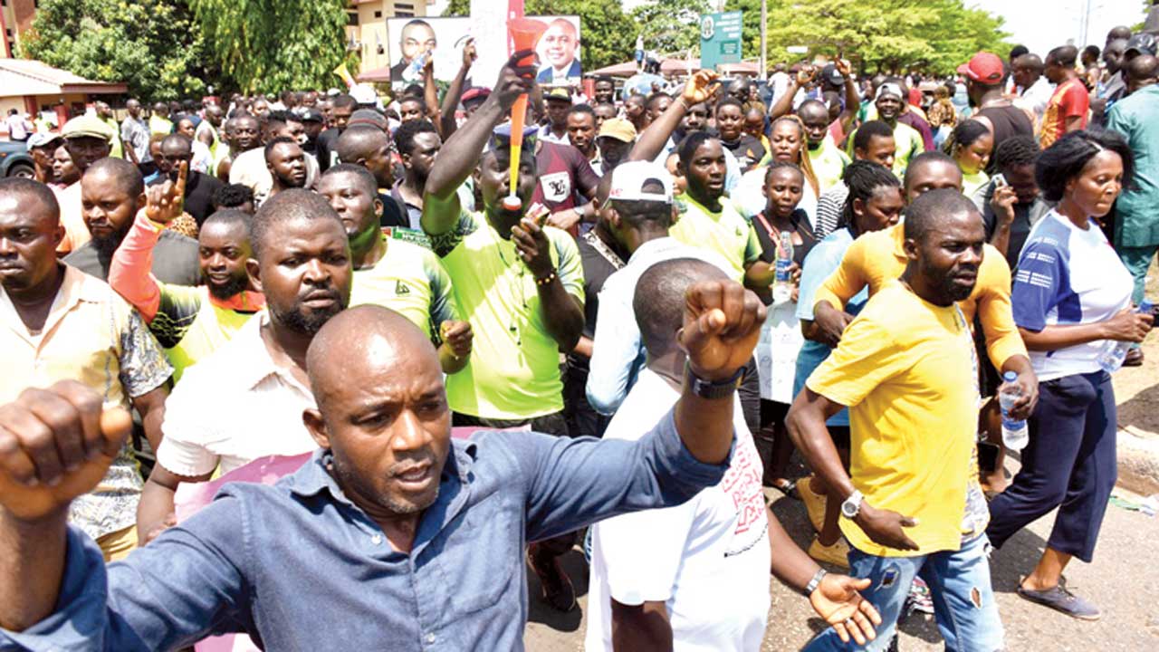 Protests hamper movement on Enugu road over spike