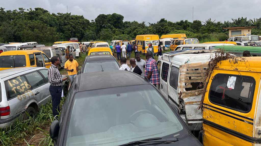 Vehicles in Lagos