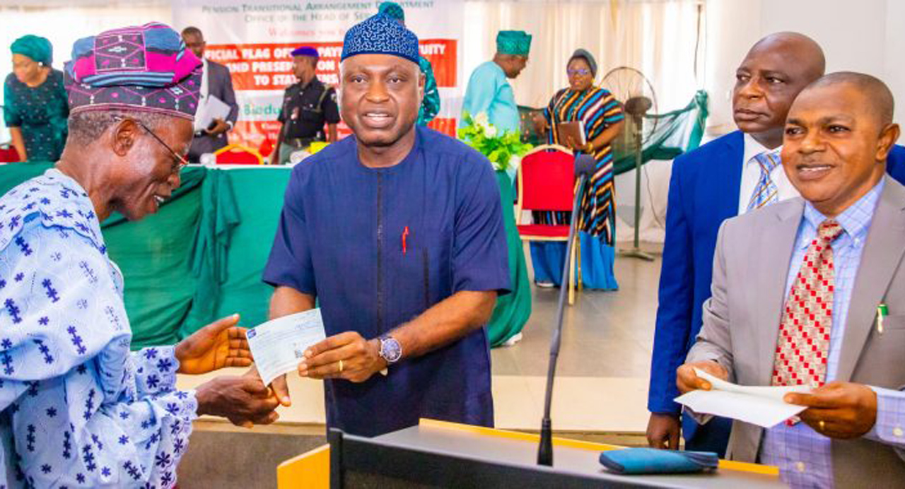 Oyebanji Presents N915m Cheques To Pensioners — Nigeria — The Guardian 